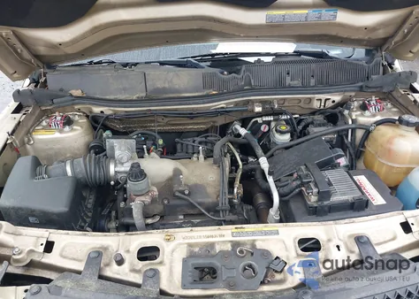 2005 Chevrolet Equinox Ls z USA, uszkodzony, nr VIN 2CNDL23F556063416